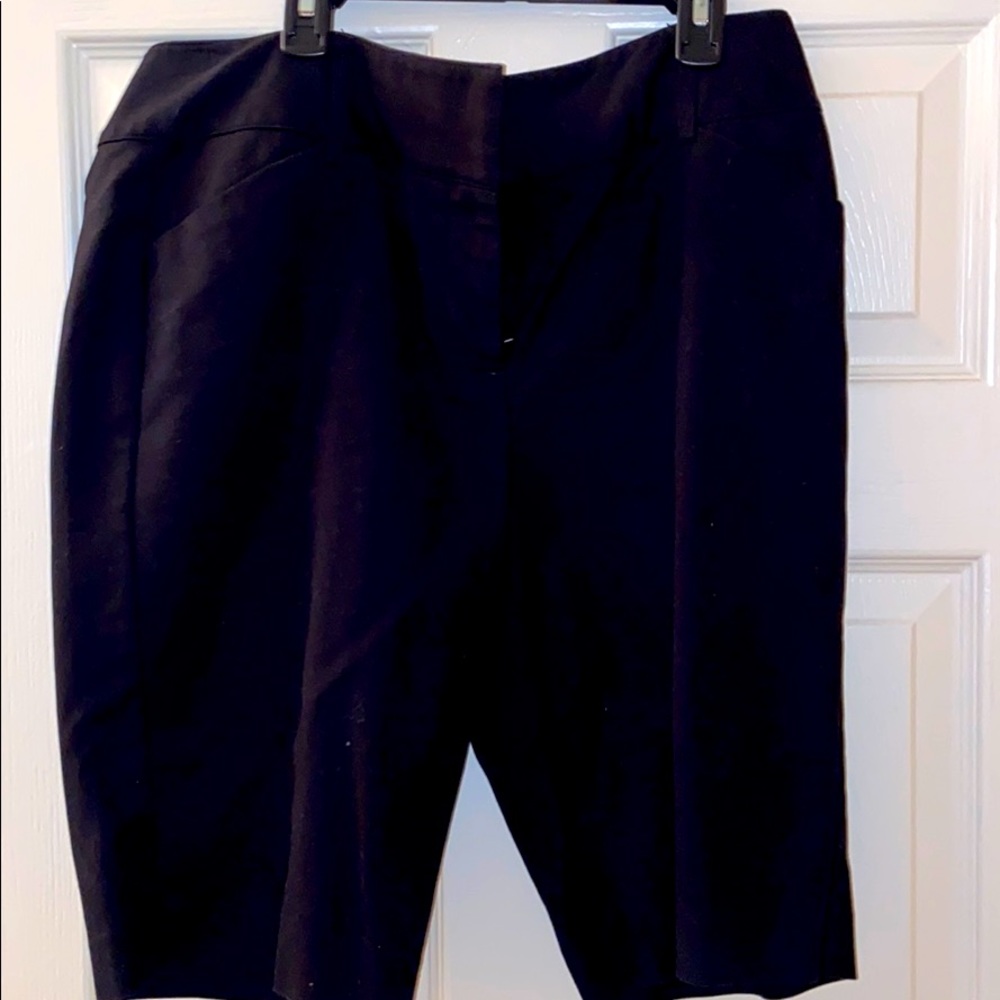 Black dress capris